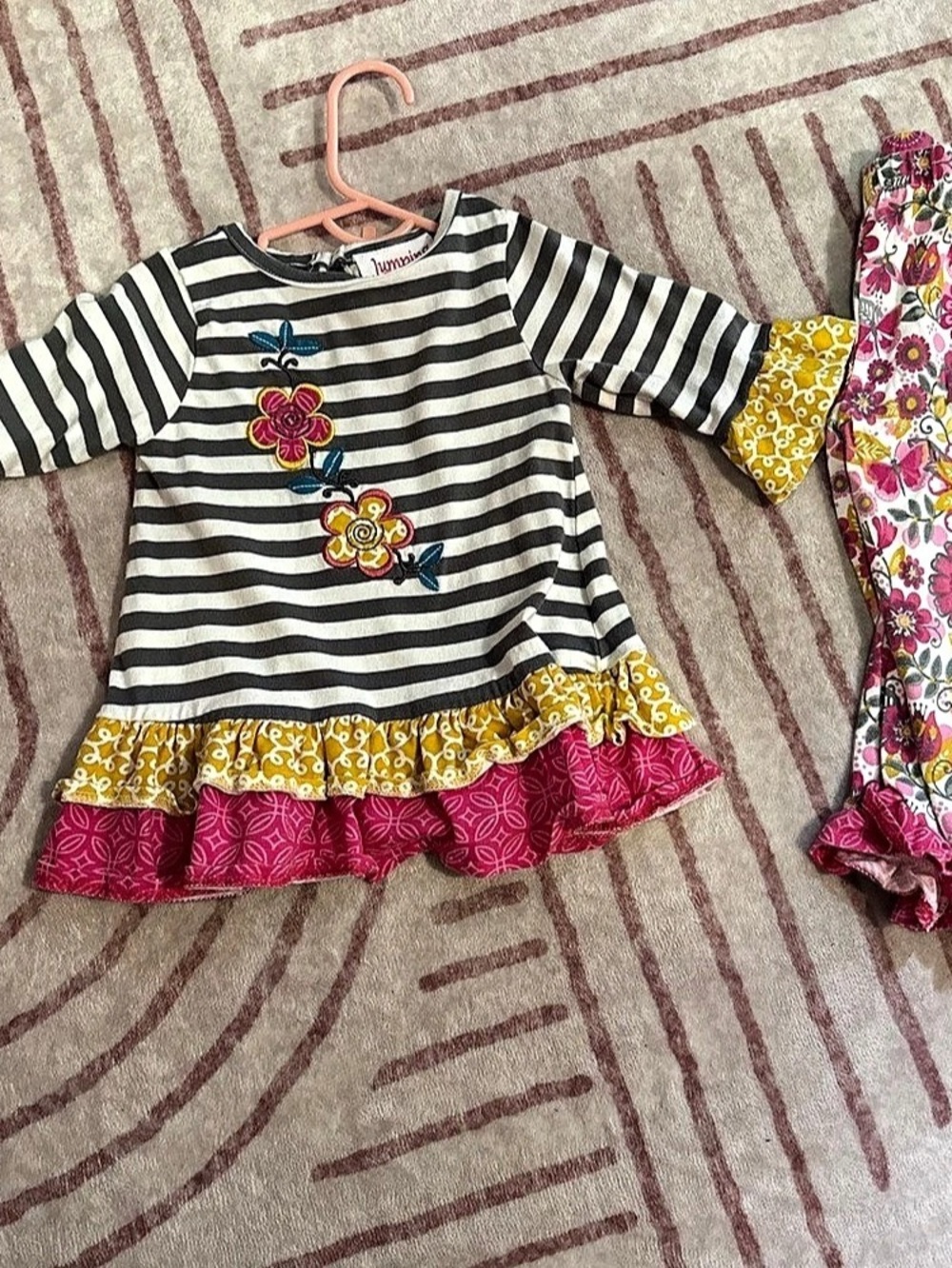 Jumping Fences Striped Floral Dress Set in Gray & Pink Like New